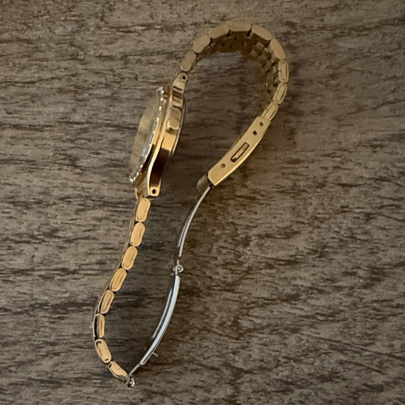 Seiko Gold Watch with White Dial and Crystal Bezel main image 7